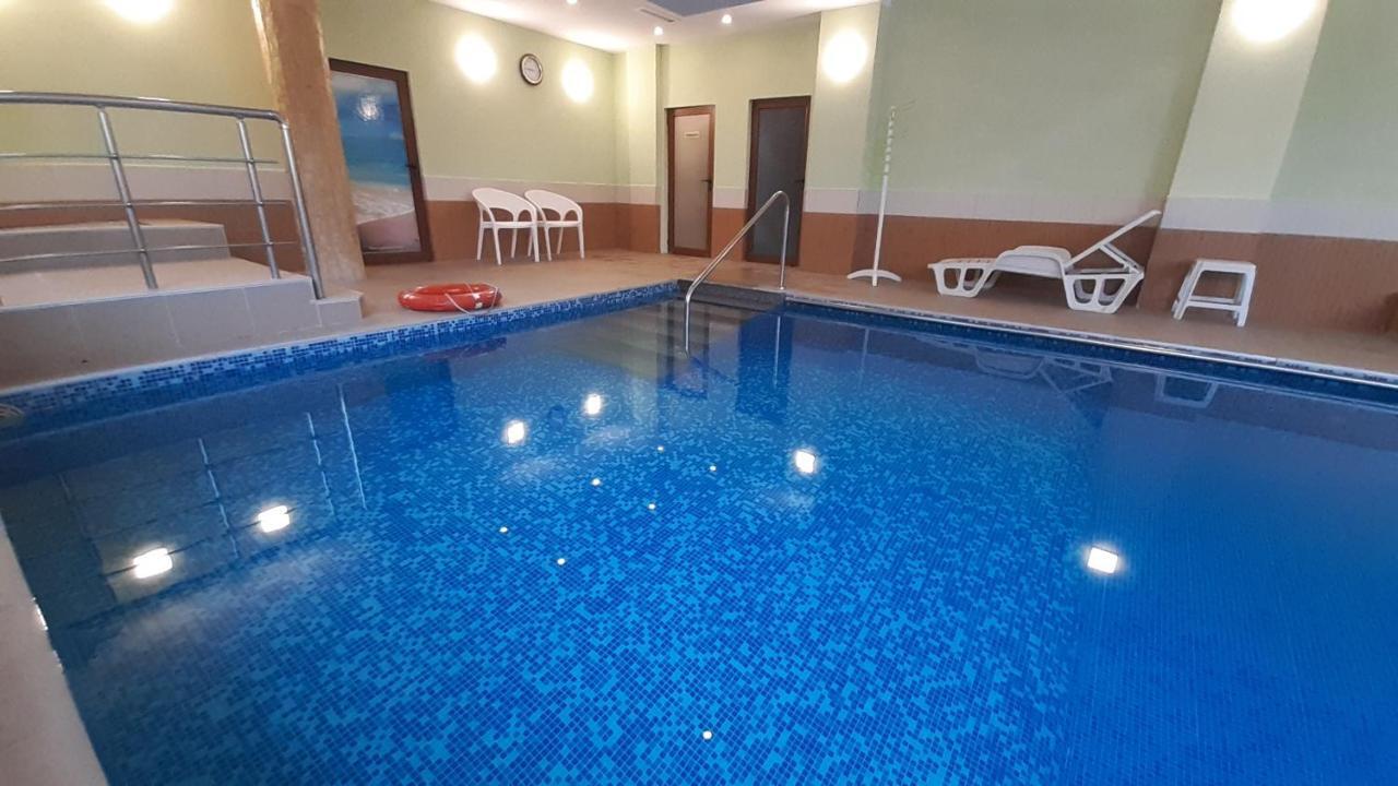 Aquilon Hotel & Thermal Pools บันยา ภายนอก รูปภาพ
